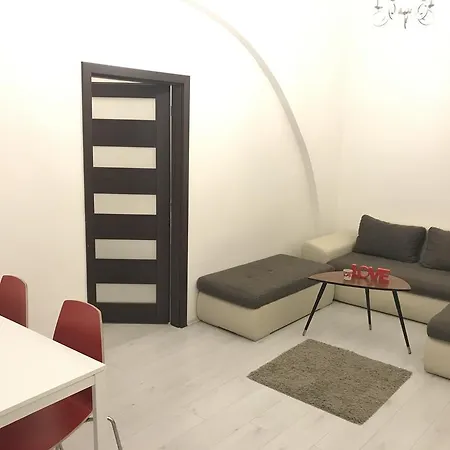 Zentrum Apartment *
