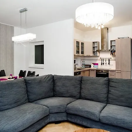 Zentrum Apartment *